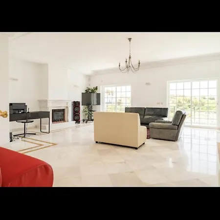 Amelia Rey Homestay szállás Cascais